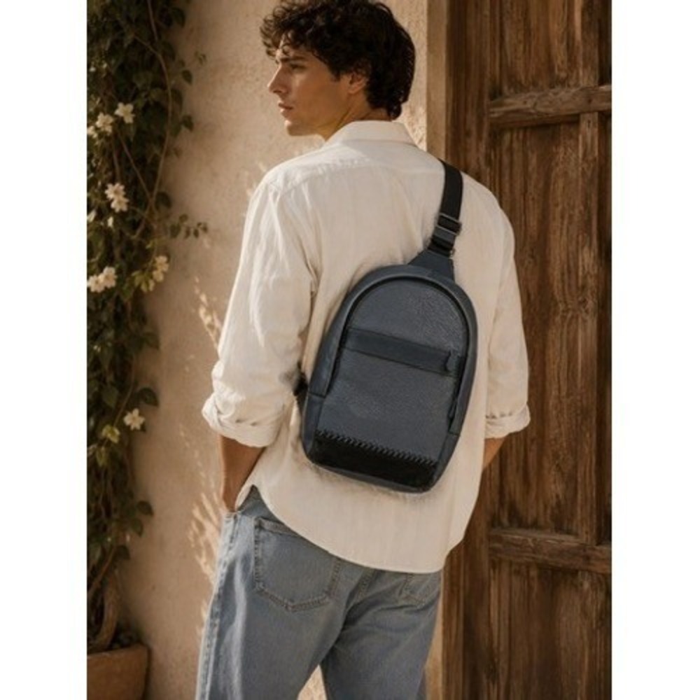 Coach Mens West Pack Sling Bag Blue Pebble Leather Suede Whipstitch F72230